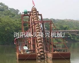 浏阳市镇头镇隆兴机械制造厂 专业木竹采伐机械制造，引领行业绿色发展